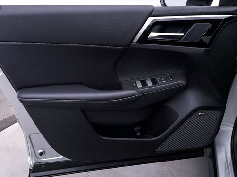 New 2026 Mitsubishi Outlander SE FWD image 7