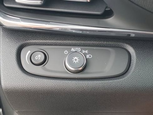 New 2026 Buick Envista Preferred w/ Convenience II Package image 19