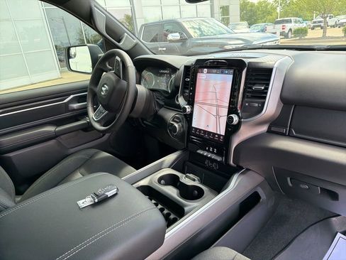 Used 2026 RAM 1500 Big Horn AWD/4WD image 32