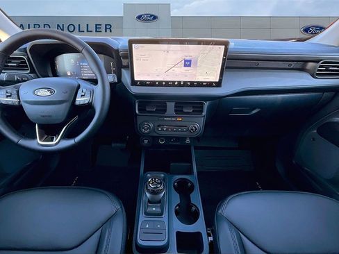 New 2026 Ford Maverick Lariat w/ Black Appearance Package image 6