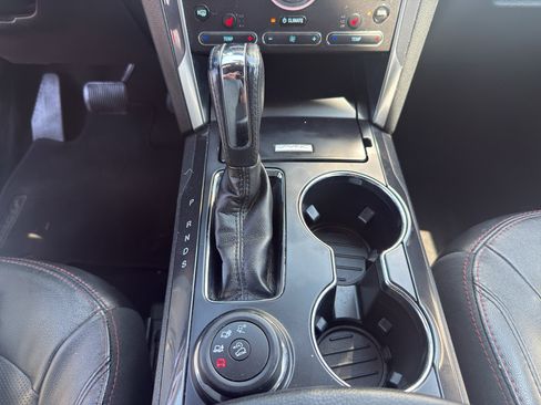 Used 2019 Ford Explorer Sport AWD/4WD image 16