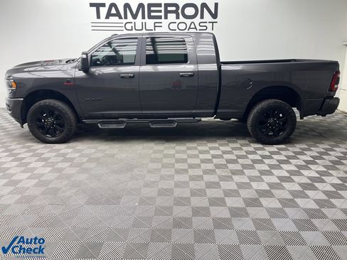 Used 2024 RAM 2500 Laramie w/ Night Edition image 6