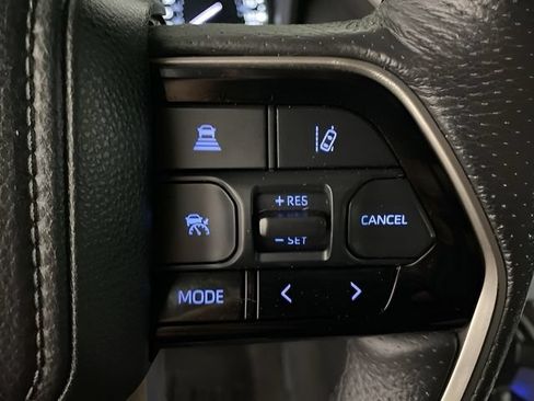 Used 2023 Toyota Tundra SR5 w/ Advanced Technology Package AWD/4WD image 15