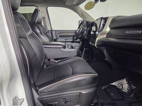 Certified 2024 RAM 2500 Laramie image 32