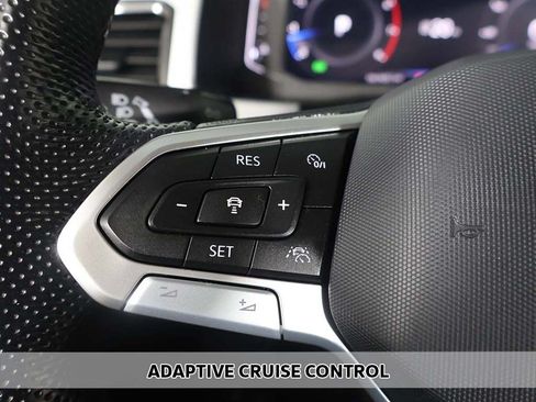 Used 2023 Volkswagen Atlas SEL Premium AWD/4WD image 5