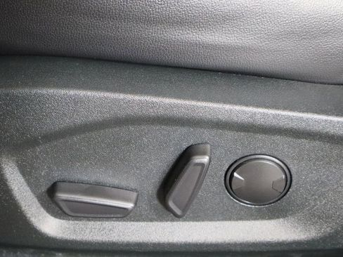 Used 2022 Ford Edge Titanium image 27