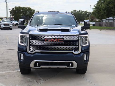 Used 2021 GMC Sierra 2500 Denali w/ Denali Ultimate Package AWD/4WD image 4