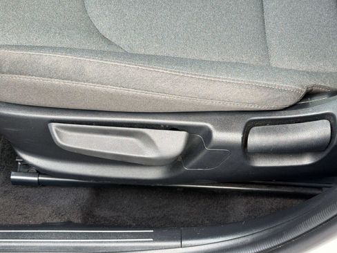 Used 2025 Kia K4 FWD image 15