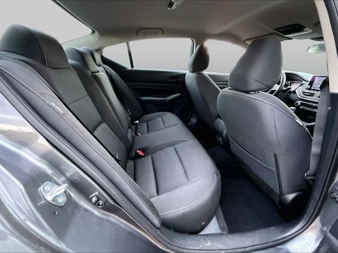 Certified 2025 Nissan Altima 2.5 SV FWD image 20