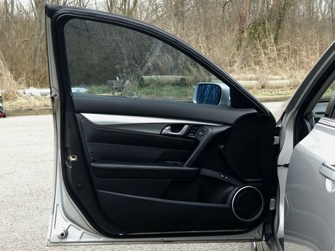 Used 2010 Acura TL w/ Technology Package image 20