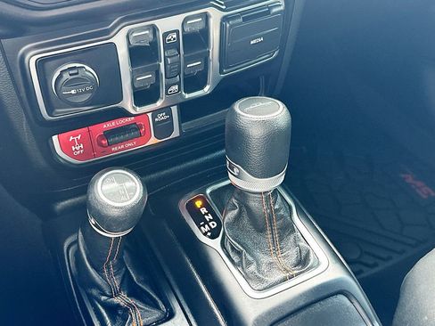 Used 2021 Jeep Gladiator Mojave image 22
