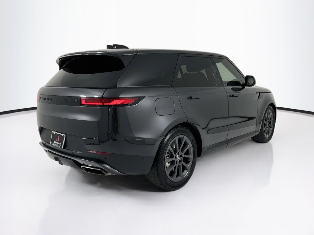 Used 2024 Land Rover Range Rover Sport SE AWD/4WD image 9