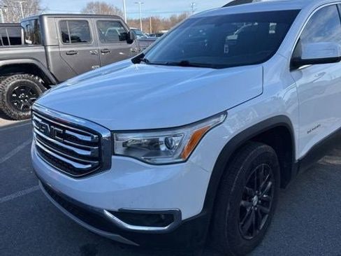 Used 2019 GMC Acadia SLT image 35
