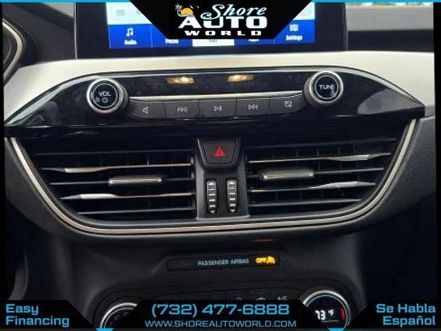 Used 2020 Ford Escape SEL FWD image 15