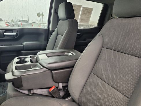 Used 2020 Chevrolet Silverado 1500 Custom w/ Custom Value Package image 16