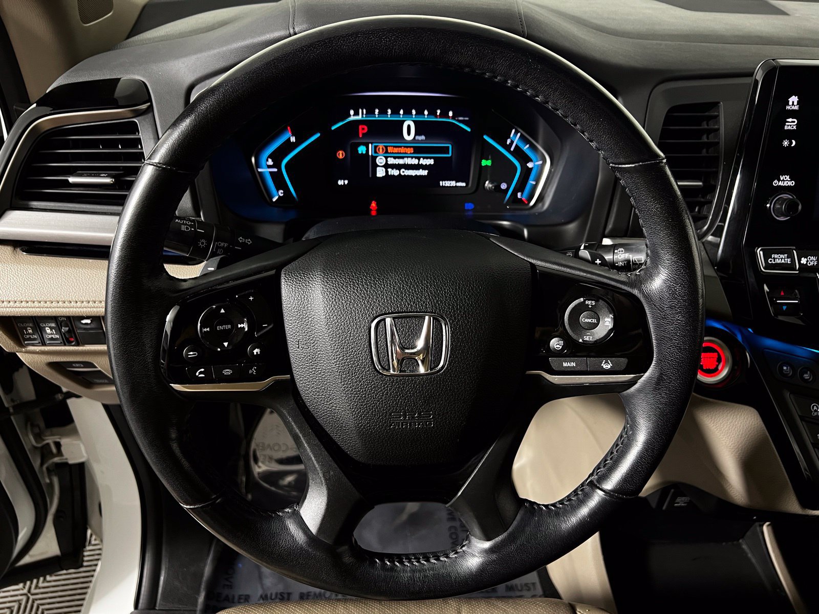 Used 2020 Honda Odyssey Elite image 16