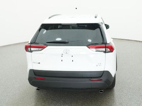 New 2025 Toyota RAV4 LE image 40
