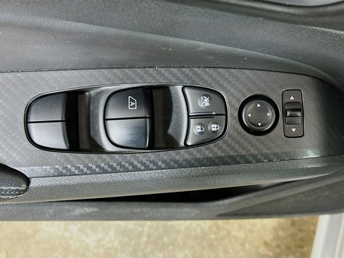 Used 2022 Nissan Altima 2.5 SV image 15