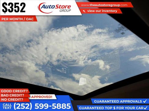 Used 2020 Ford Escape Titanium w/ Titanium Premium Package 2.0 image 11