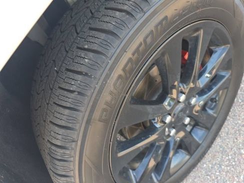 Used 2018 Jeep Grand Cherokee Altitude AWD/4WD image 4