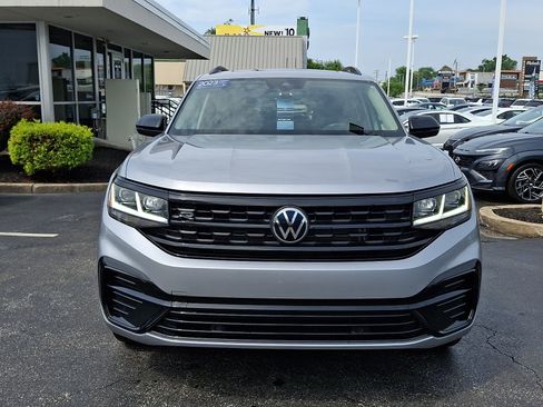 Certified 2023 Volkswagen Atlas SEL R-Line AWD/4WD image 2