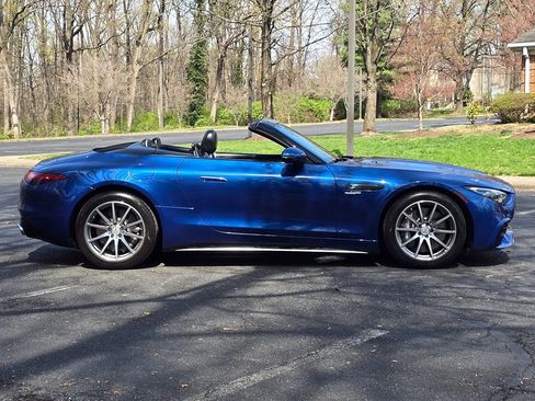 Used 2023 Mercedes-Benz SL 43 AMG image 5