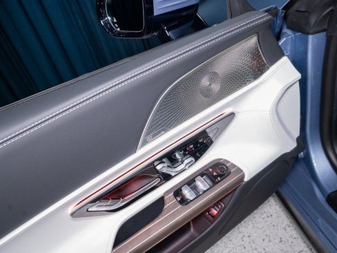 New 2026 Mercedes-Benz SL 63 AMG 4MATIC image 16