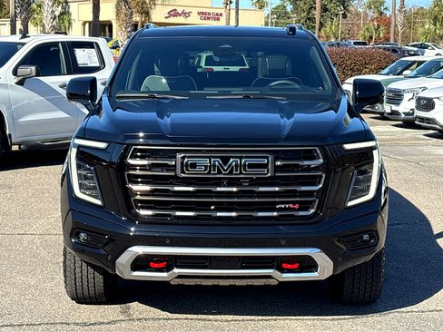 New 2025 GMC Yukon AT4 Ultimate image 2