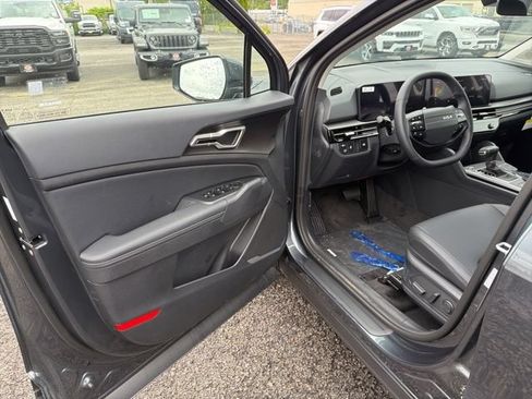 New 2026 Kia Sportage EX AWD/4WD image 9