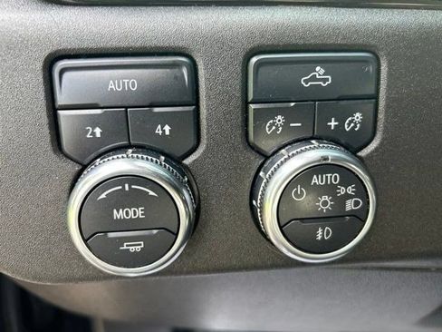 Used 2024 GMC Sierra 1500 Elevation w/ LPO, GMC Protection Package AWD/4WD image 19