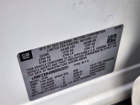 Used 2022 Buick Envision Avenir w/ Technology Package II image 27