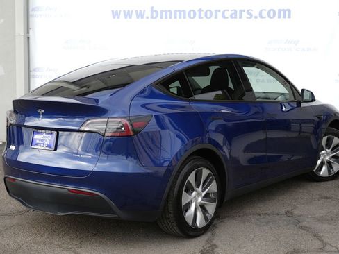 Used 2020 Tesla Model Y Performance image 1