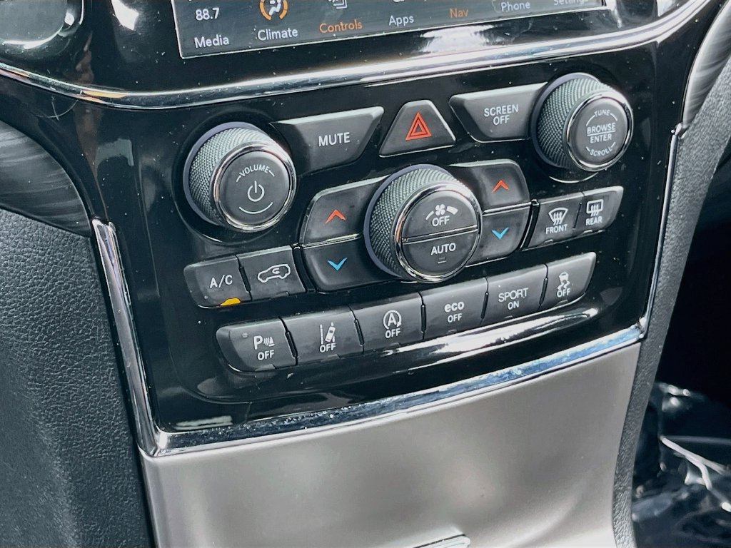 Certified 2021 Jeep Grand Cherokee Laredo X RWD image 16