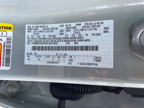 Used 2023 Ford Bronco Wildtrak image 14