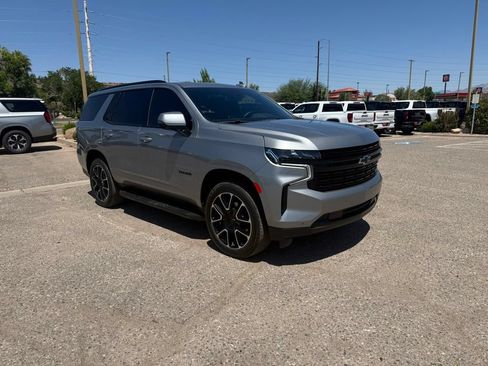 Used 2024 Chevrolet Tahoe RST w/ Luxury Package AWD/4WD image 3