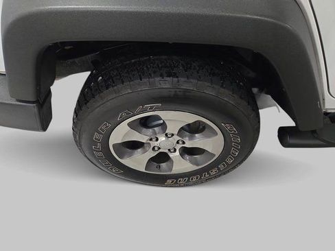 Used 2017 Jeep Wrangler Unlimited Sport image 30