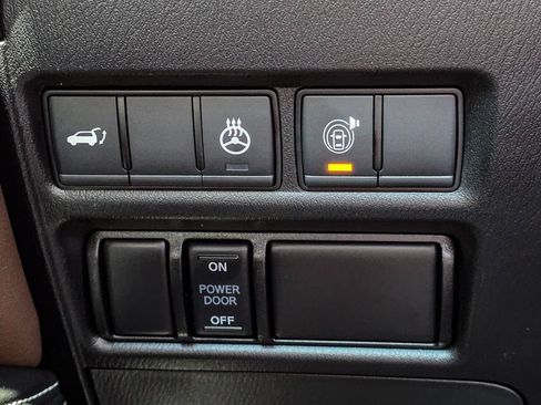 Certified 2023 INFINITI QX80 Premium Select w/ All-Season Package AWD/4WD image 33
