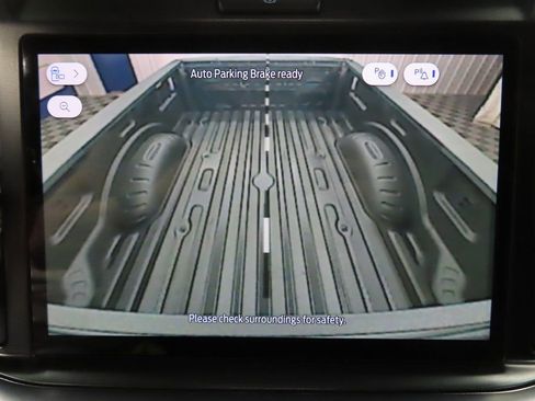 Used 2025 Ford F250 Platinum image 22