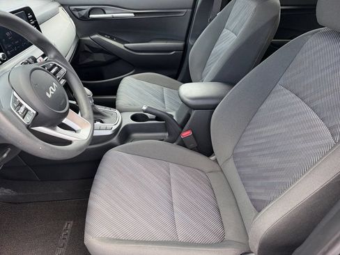 Used 2024 Kia Seltos LX AWD/4WD image 10