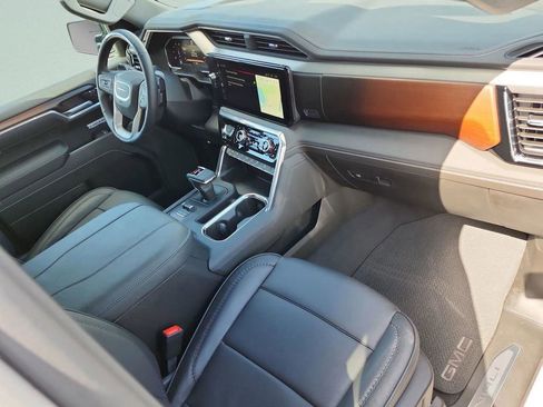 Used 2026 GMC Sierra 1500 Denali AWD/4WD image 19