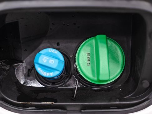 Used 2024 GMC Sierra 2500 Denali Ultimate w/ LPO, GMC Protection Package image 42