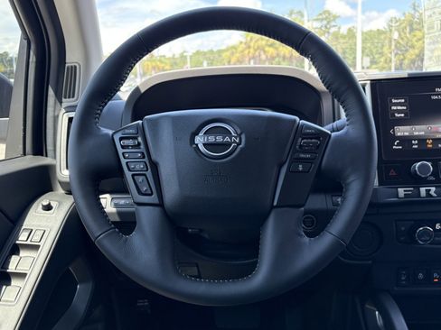 New 2026 Nissan Frontier SV w/ Tow Package image 13