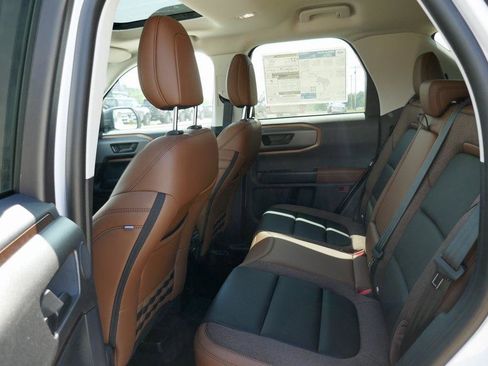 New 2025 Ford Bronco Sport Outer Banks w/ Outer Banks Tech Package+ image 11