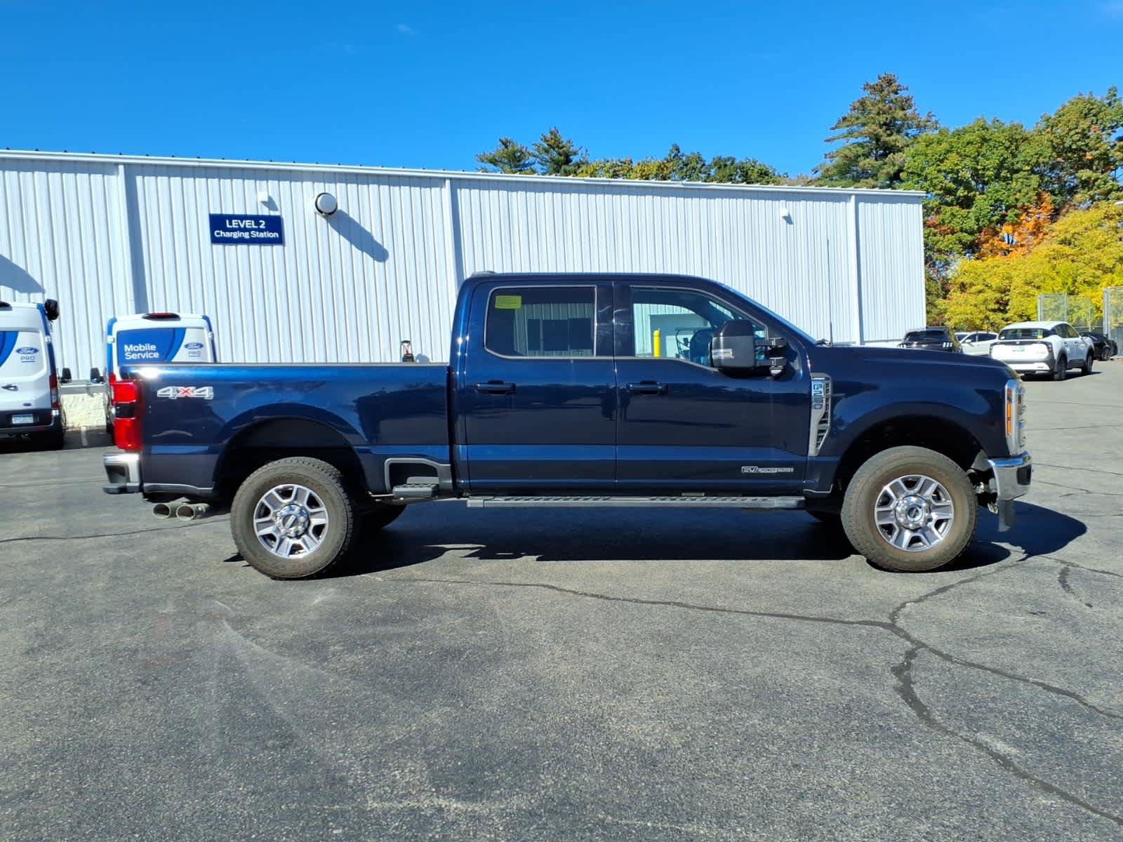Used 2024 Ford F250 Lariat AWD/4WD image 8