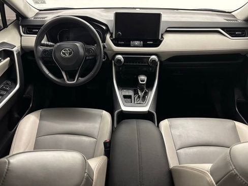 Used 2024 Toyota RAV4 XLE Premium image 21