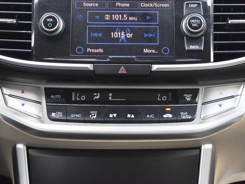 Used 2014 Honda Accord EX-L image 26