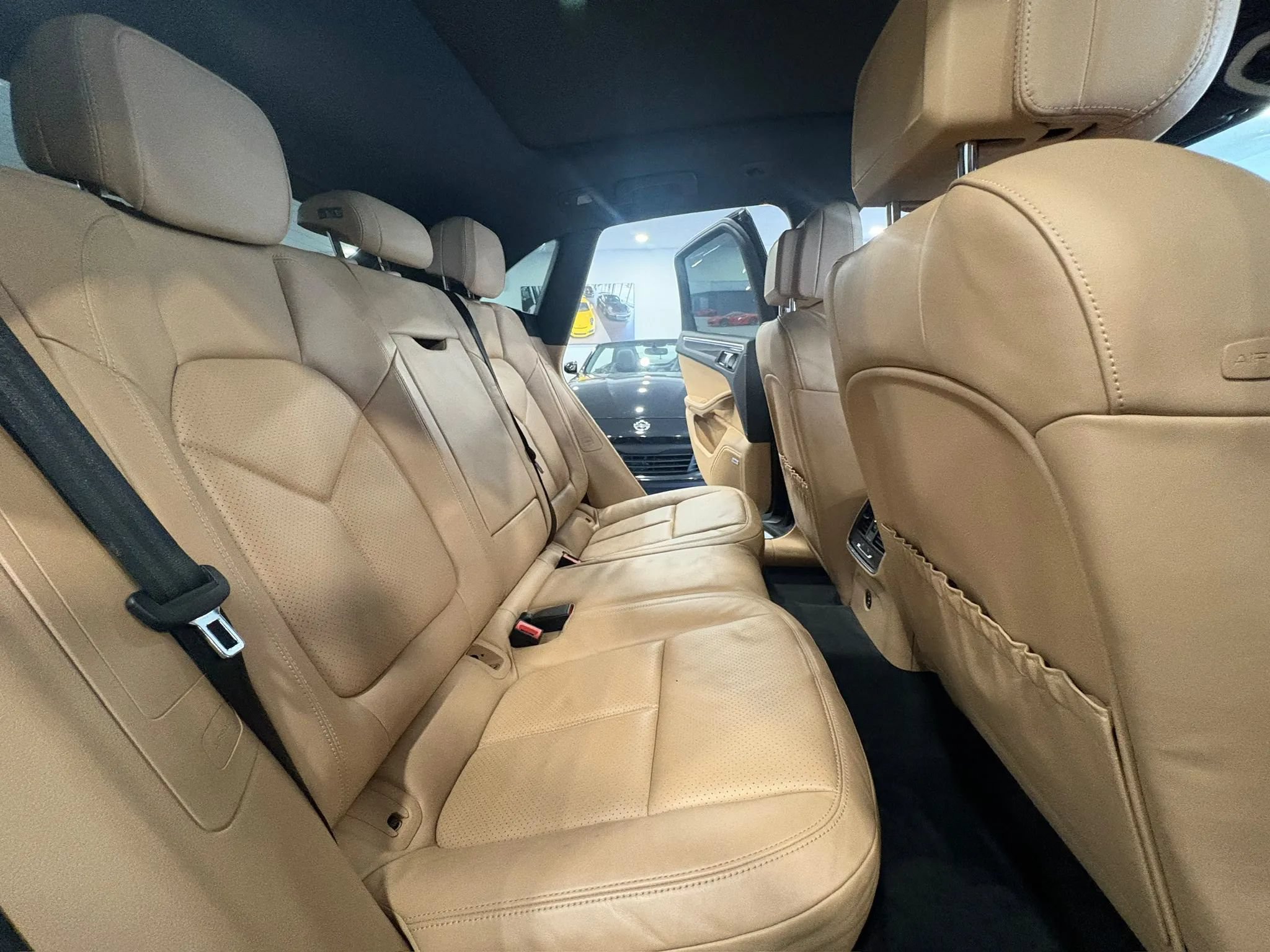 Used 2018 Porsche Macan S AWD/4WD image 19