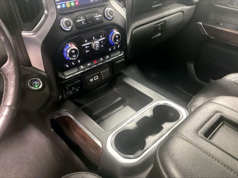 Used 2021 GMC Sierra 1500 SLT image 20