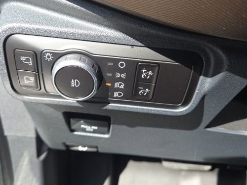 Used 2023 Ford Bronco Outer Banks image 16