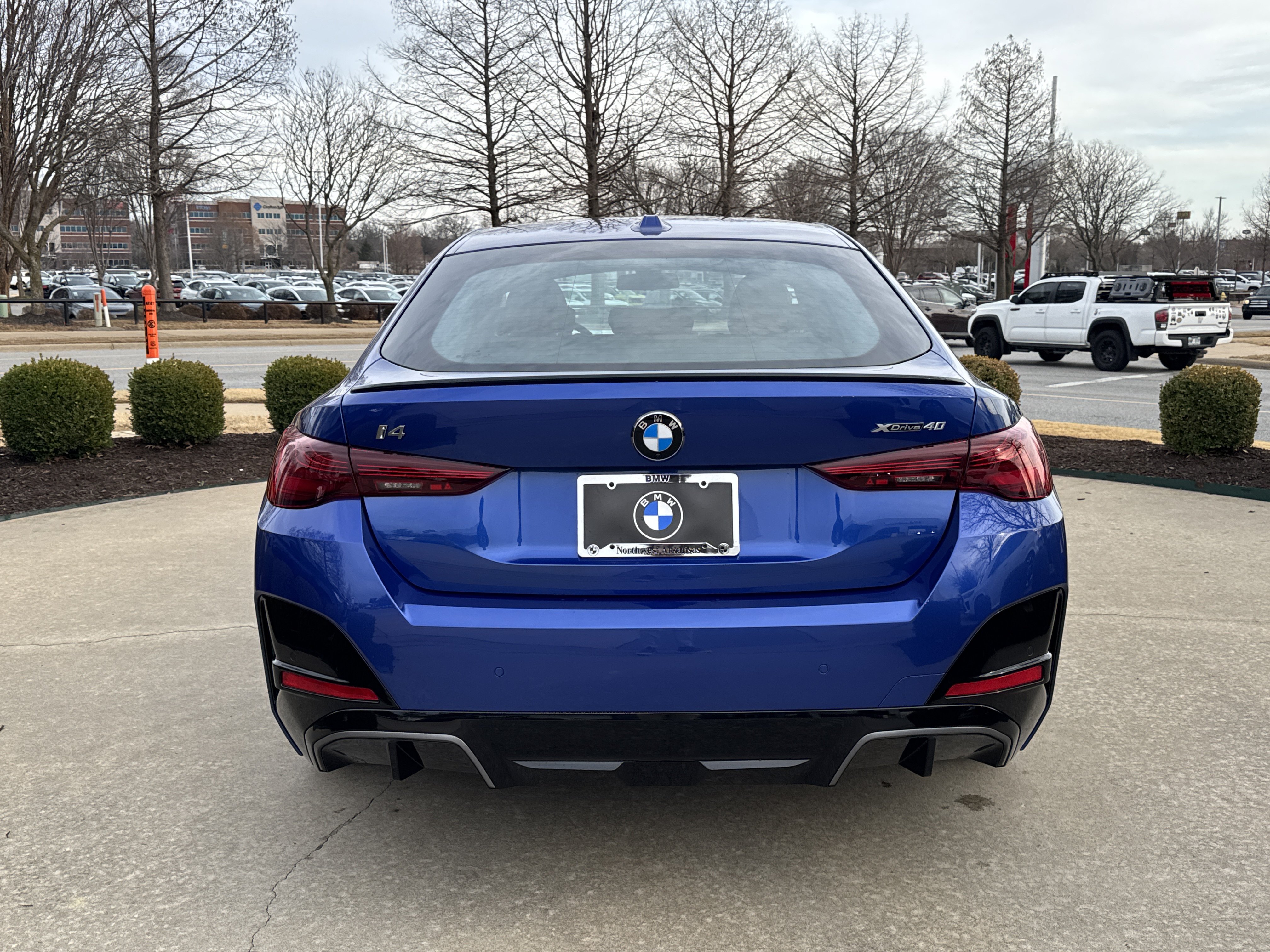 New 2026 BMW i4 xDrive40i w/ M Sport Package AWD/4WD image 4
